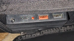 Портативна сонячна панель CcLamp RB-SL100 100W заряджання від сонця фото від покупців 1