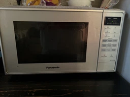 Мікрохвильова піч Panasonic NN-ST27HMZPE