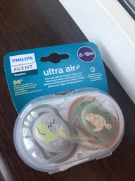 Пустушка Philips AVENT Ultra Air, 6-18 міс. 2 шт (SCF085/60) фото від покупців 8