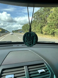 Ароматизатор в машину OudWood із дерева Герб України (Тризуб) за мотивами Byredo - Gypsy Water фото від покупців 1