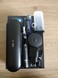 Электрическая зубная щетка Oral-B iO 10 Black (4210201434672) фото от покупателей 12