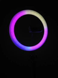 Кольцевая светодиодная цветная лампа RGB LED MJ26 Набор блогера селфи кольцо со штативом Мультиколор 26 см фото от покупателей 17