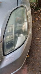 Полироль-реставратор для фар 2 в 1 Turtle Wax Headlight Restorer 300 мл (5010322531682)