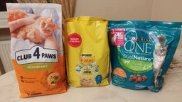 Сухий корм PURINA ONE Adult Dual Nature Spirulina для дорослих котів, з куркою 1.4кг (7613036269025) фото від покупців 17