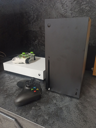 Ігрова консоль Microsoft Xbox Series X 1TB (RRT-00010) фото від покупців 2