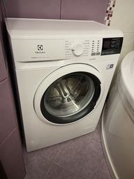 Стиральная машина узкая ELECTROLUX EW6S404WU – отзывы покупателей | ROZETKA