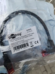Патч-корд Goobay RJ45 UTP6 0.5m patch AWG25 1x90° D=5.9mm PoE+ білий(75.05.1521)