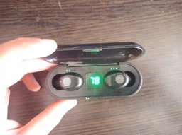 Bluetooth-навушники F9-2 | LED дисплей | PowerBank | updated version