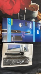 Електрична зубна щітка Oral-B Pro 750 Black (4210201219224_4210201218463) фото від покупців 5