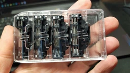 Леза для бритви Gillette Mach 3 12 шт (4987176102232 / 3014260323240) фото від покупців 8