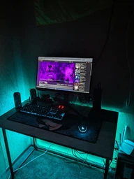 Светодиодная лента LED RGB 5050 5м USB 5V 30W Bluetooth app control