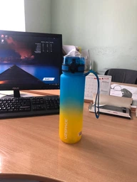 Пляшка для води Uzspace 1000 мл Жовто-блакитна фото від покупців 3