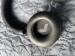 Навушники із мікрофоном JBL Live 460NC Black (JBLLIVE460NCBLK) фото від покупців 3