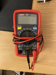 Кишеньковий цифровий мультиметр UNI-T UT131D