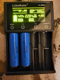 Акумулятор 18650 Li-Ion Vipow ICR18650 FlatTop, 2200mAh, 3.7V, Blue фото от покупателей 1