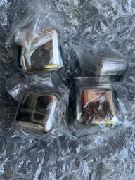 Сталеві кубики для віскі та інших напоїв Moltis Whiskey Stones SILVER 6 шт + щипці 10052 фото від покупців 3