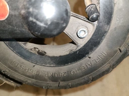 Литая шина антипрокольная 8 1/2x2 для самоката Xiaomi М365 Crosser Kugoo M365 фото от покупателей 9