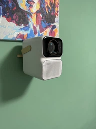 Портативний проектор Wanbo T6 Max / Full HD 1080p / 650 ANSI lm / Android 9.0 / Wi-Fi / Bluetooth / RAM 2GB / ROM 16GB / Автофокус / Корекція трапеції фото від покупців 3