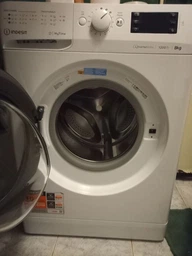 Стиральная машина Indesit OMTWE 81283 WK EU фото от покупателей 8