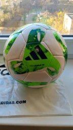 Мяч футбольный Adidas Tiro League HS HT2421 №5 Белый фото від покупців 5