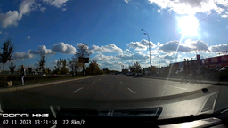 Відеореєстратор DDPai mini 5 4K 2160p Wi-Fi WDR ADAS Sense Reality eMMC 64 Гб фото від покупців 3