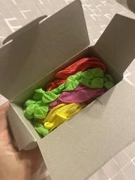 Рукавички нітрилові Mediok Rainbow мікс п'яти кольорів Розмір M 100 шт Різнокольорові (4044941731094) фото від покупців 3