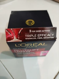 Крем L'Oreal Paris Revitalift Лазер Х3 Регенерирующий глубокий уход 50 мл (3600522895114) фото от покупателей 5