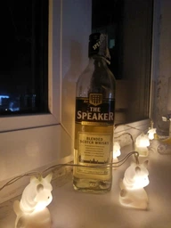 Віскі Speaker 3 YO blended 0.7 л 40% (5038342511224)