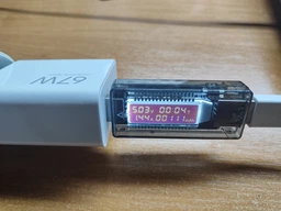 Вимірювач напруги струму ємності USB тестер KWS-V21 (31412)