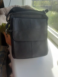 Чоловіча вертикальна шкіряна сумка Vintage чорного кольору для міського стилю (bg206fash83)