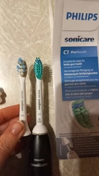 Насадки для зубної щітки PHILIPS Sonicare HX6012/07 ProResults фото від покупців 10