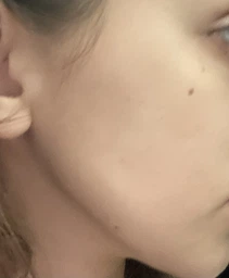 База під макіяж для обличчя триколірна Baizton Isolation Contour Color 40г фото від покупців 2