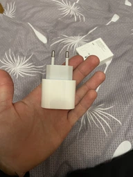 Сетевое зарядное устройство Apple 20W USB-C Power Adapter White (MHJE3ZM/A) фото от покупателей 15