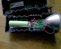 Ліхтар ручний 2в1 акумуляторний (2400мАч), з USB-зарядкою та бічним світлом, L-822