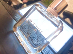 Туалетная вода для женщин Givenchy Irresistible 35 мл (3274872419292 / 3274872456129 / 3274872400719)
