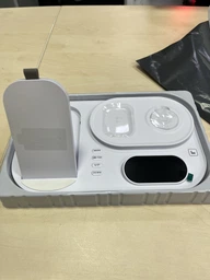 Беспроводная зарядная док станция для apple айфона часов наушников 3 в 1 докстанция с часами универсальная беспроводная зарядка на айфон iphone airpods iwatch эпл вотч 1-10 series QINETIQ i6 led clock rgb 30w докстанции белая + адаптер в подарок фото от покупателей 6