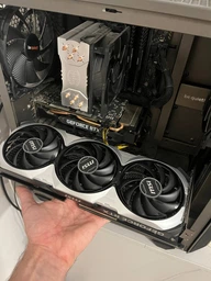 Відеокарта MSI Nvidia Geforce RTX 4070 VENTUS 3X E 12G OC фото от покупателей 1