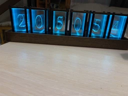 Ретро настольные электронные часы с подсветкой Nixie RGB Glow Tube Clock (338294) фото от покупателей 5