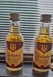Виски Ballantine's Finest 0.5 л 40% (5000299606728) фото от покупателей 4