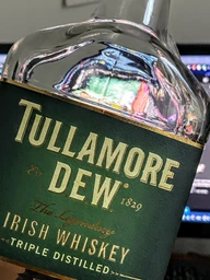 Виски Tullamore Dew Original 0.5 л 40% (5391516891523) фото от покупателей 12