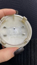 Колпачок заглушка Audi 8D0601170 на литые диски 68mm 8D0601170 фото от покупателей 1