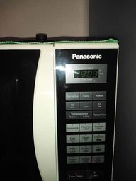 Мікрохвильова піч Panasonic NN-ST342WZPE 800 Вт фото від покупців 3