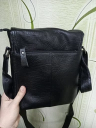 Сумка-мессенджер вертикальная из натуральной кожи Vintage черного цвета (bg200fash15) фото от покупателей 4