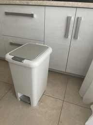 Відро для сміття 30 л з кришкою та педаллю пластикове MVM BIN-01 30L GRAY фото від покупців 5