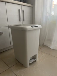Відро для сміття 30 л з кришкою та педаллю пластикове MVM BIN-01 30L GRAY фото від покупців 4