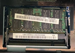 пам'ять Hynix DDR2 SO-Dimm 2GB DDR667 (HYMP125S64CP8-Y5)