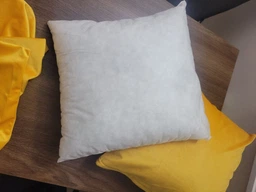 Подушка Spanbond 40х40
