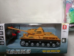 Іграшка MAYA TOYS Танк на радіокеруванні (AKX527-4-2), зелений