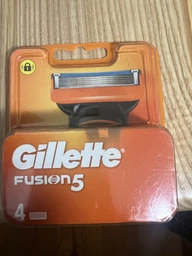 Сменные кассеты для бритья Gillette Fusion 4 шт (8001090419897)