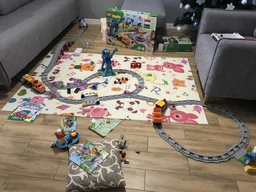 Конструктор LEGO DUPLO Грузовой поезд 105 деталей (10875) фото от покупателей 2